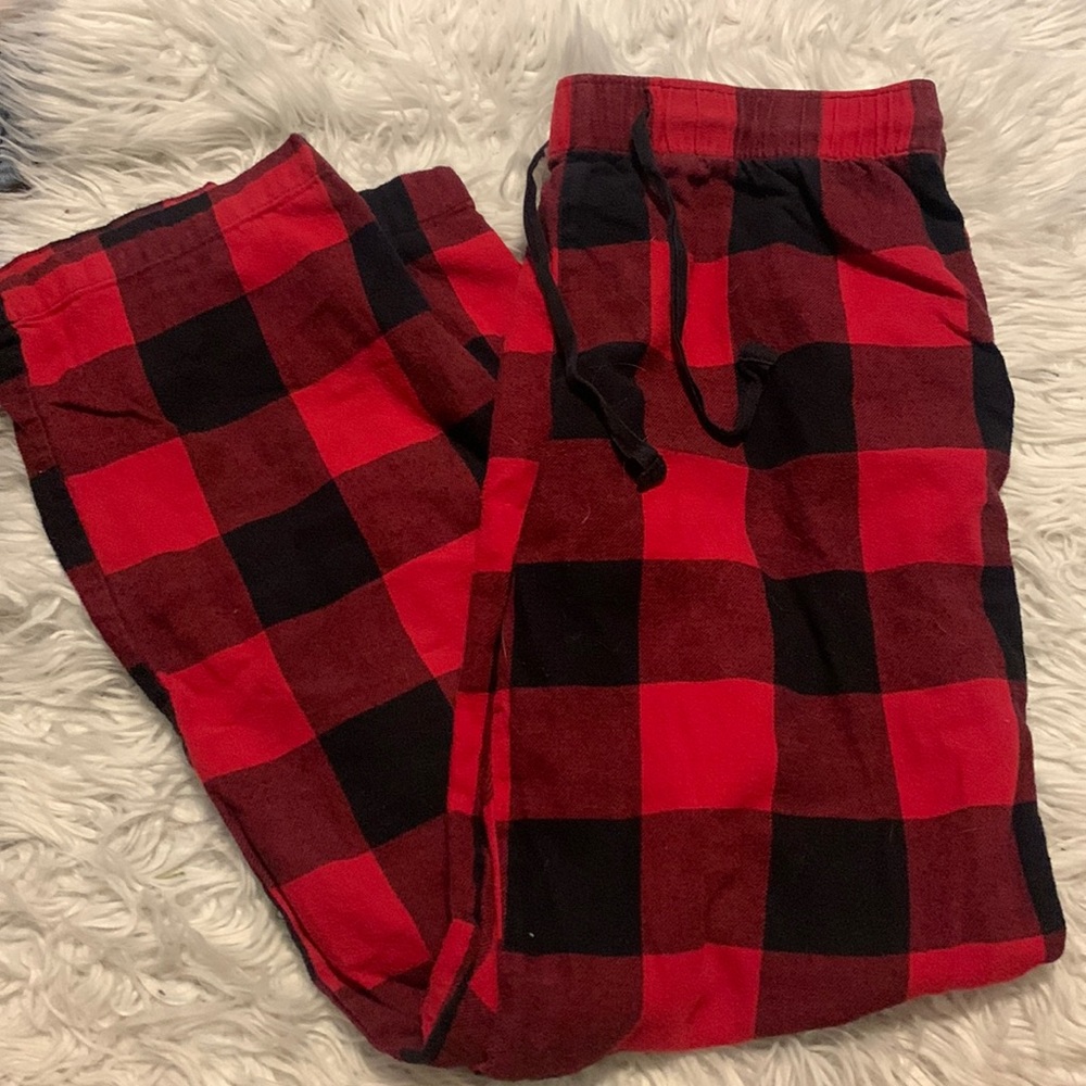 red and black plaid pjs